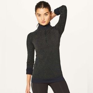 Lululemon Restless 1/2 zip; Size 4; Black/Armory
